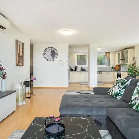 Apartment Cocoon Am Schloss 2 Lochau